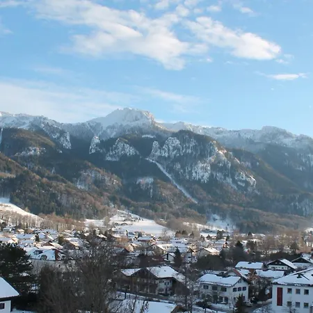 Ciao-aschau Haus Zur Burg 305 Geres Apartment *